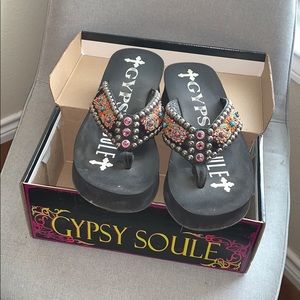 Like new Gypsy Soule Sandals